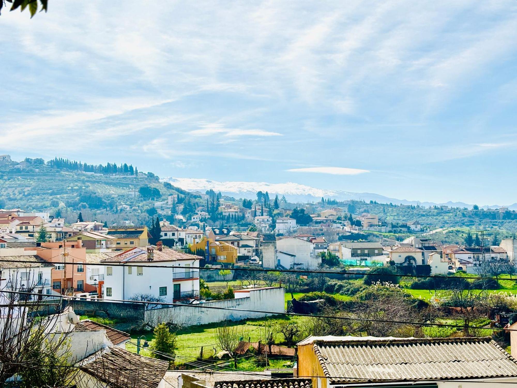 Super Casa Al Lado De Granada *
