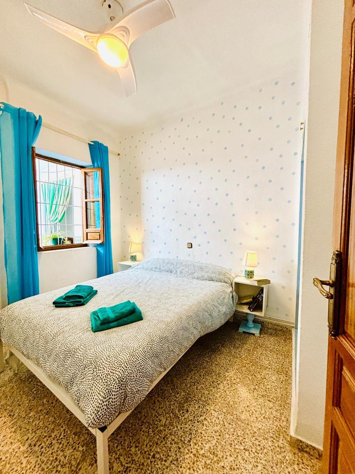 Hébergement de vacances Super Casa Al Lado De Granada *