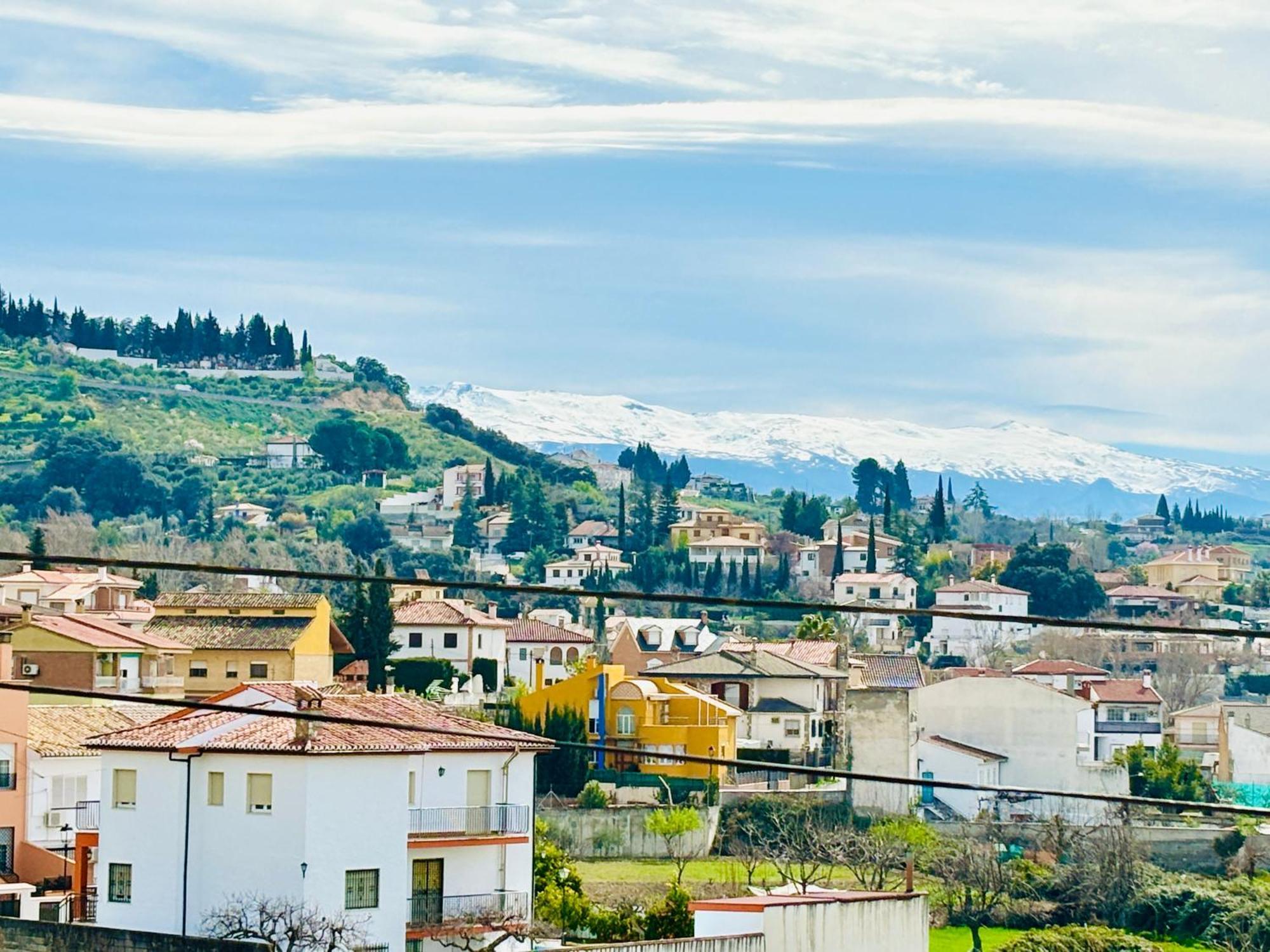 Hébergement de vacances Super Casa Al Lado De Granada *
